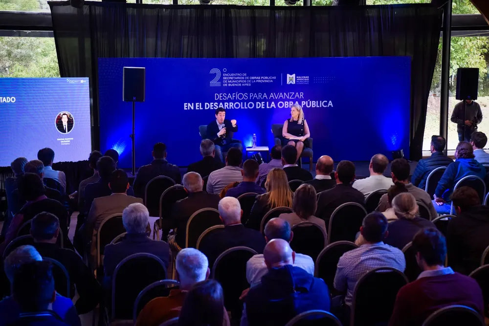 Nardini cerró un encuentro con secretarios de obra pública de municipios bonaerenses en Malvinas Argentinas3