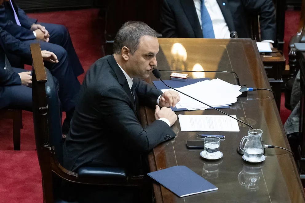Adorni Diputados
