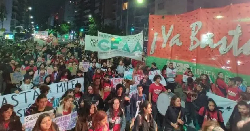 Protestaron contra el ajuste en las universidades