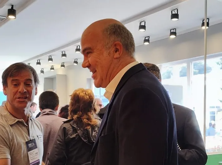 Jorge Iraeta realizó su primera visita a La Rural
