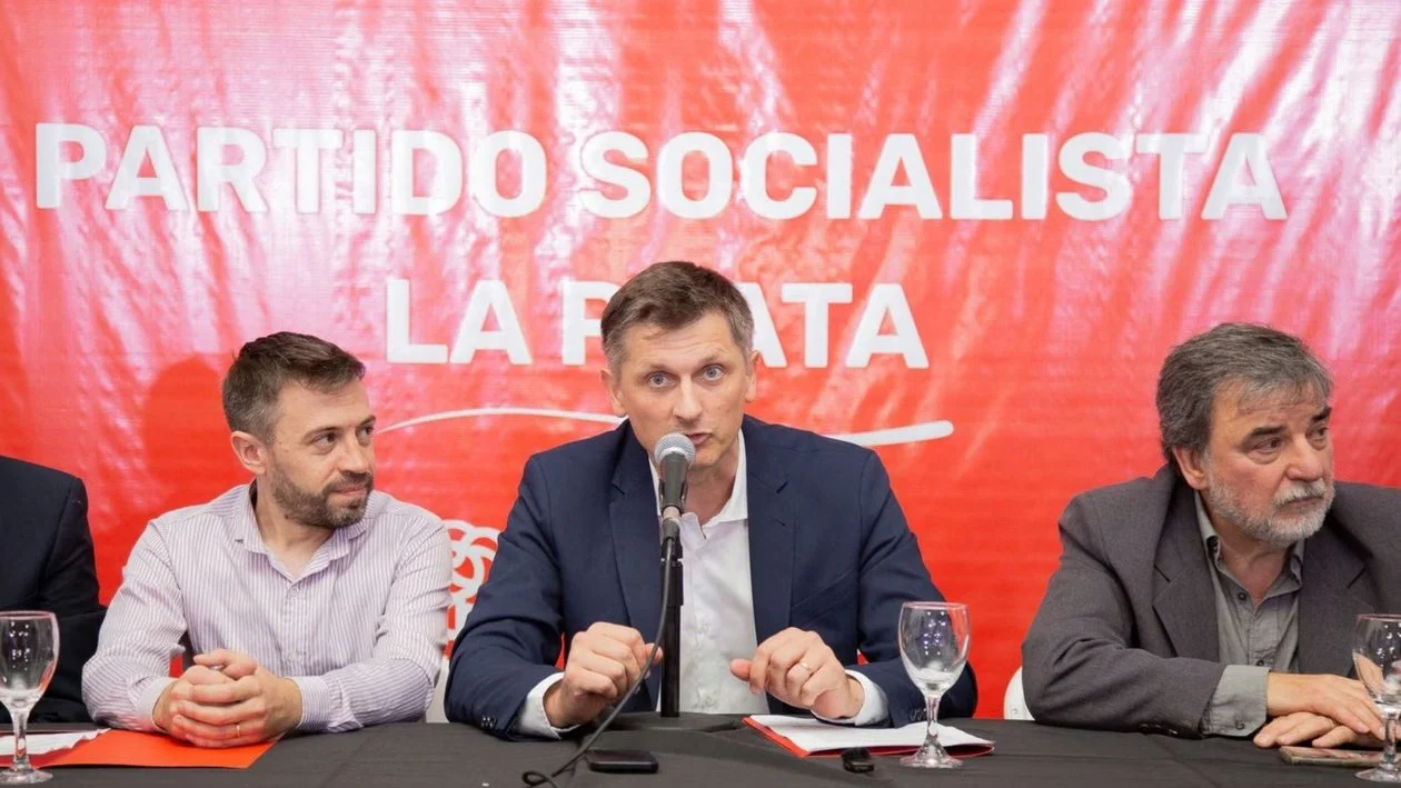 El recambio en el socialismo bonaerense que fortalece el acercamiento a Kicillof rumbo a 2027.