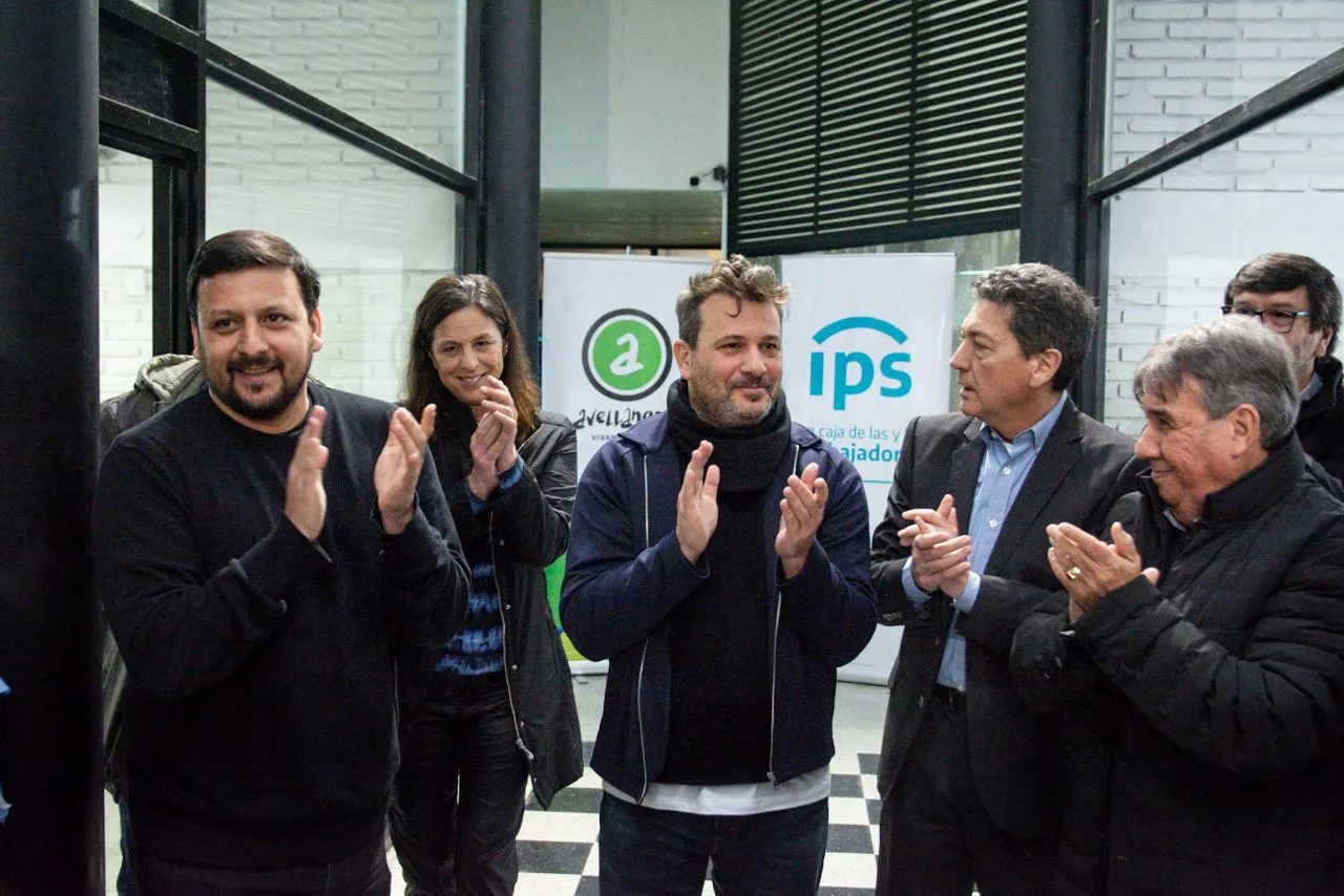 Hernán Doval y Emmanuel Santalla inauguraron junto a Hugo Barrueco la nueva sede del IPS en Avellaneda Hernán Doval y Emmanuel Santalla inauguraron junto a Hugo Barrueco la nueva sede del IPS en Avellaneda