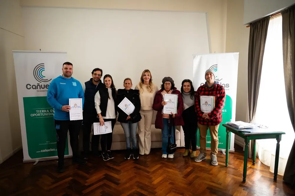 Fassi entregó escrituras 2