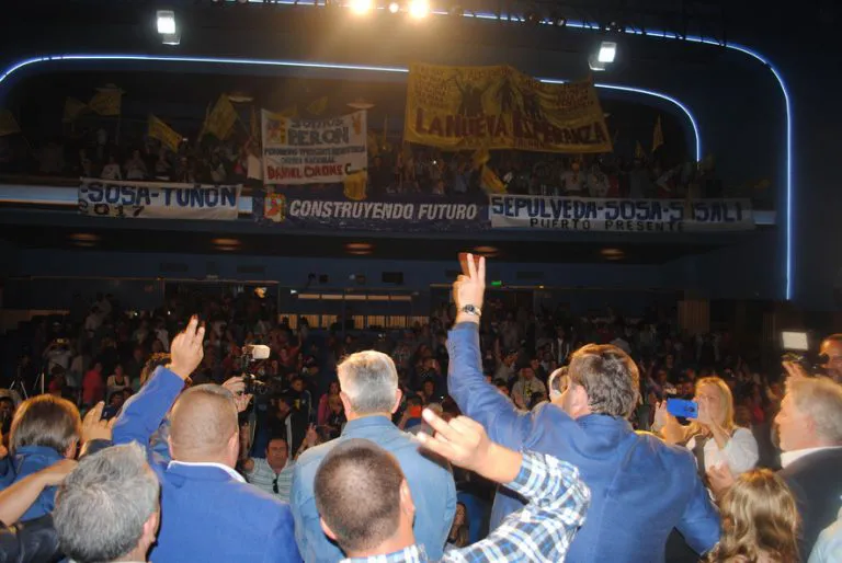 El peronismo del interior llamó a la unidad desde Mar del Plata