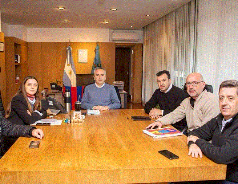 Nobre Ferreira con Larroque