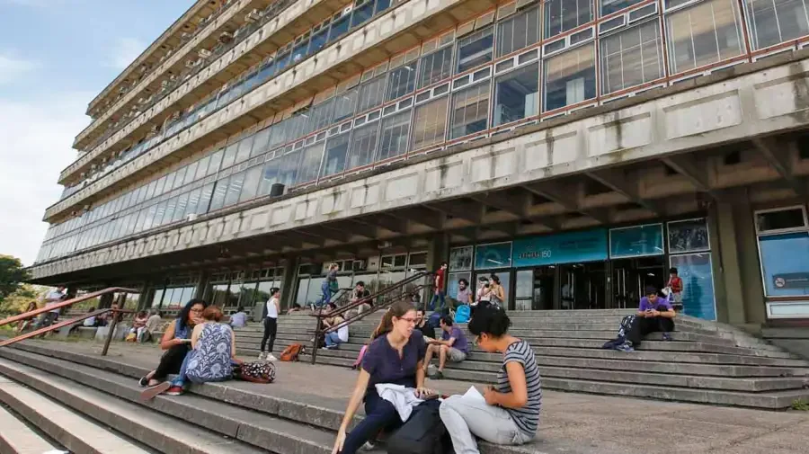 Paro universitario