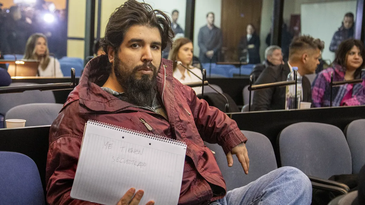 Fernando Sabag Montiel.