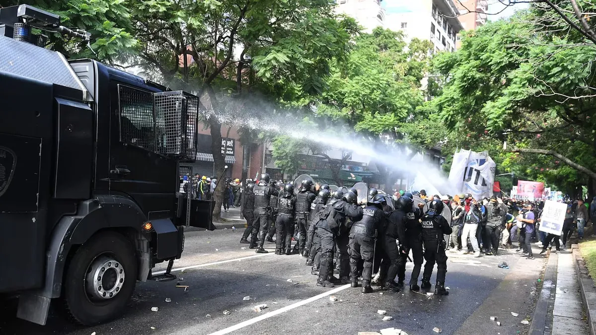 Protocolo Antipiquetes