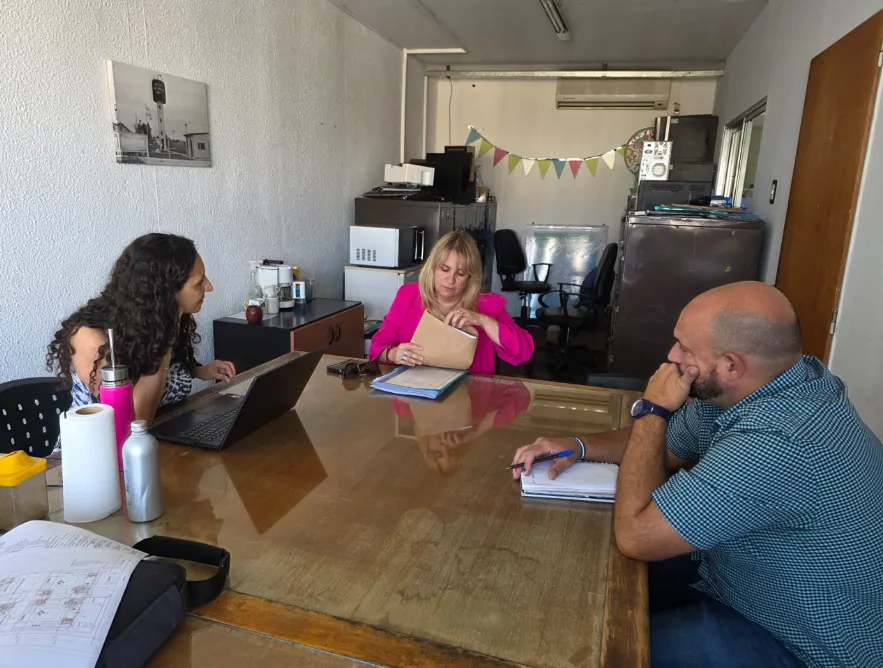 Revilla gestionó obras y mejoras en servicios de agua y cloacas para General Arenales 2