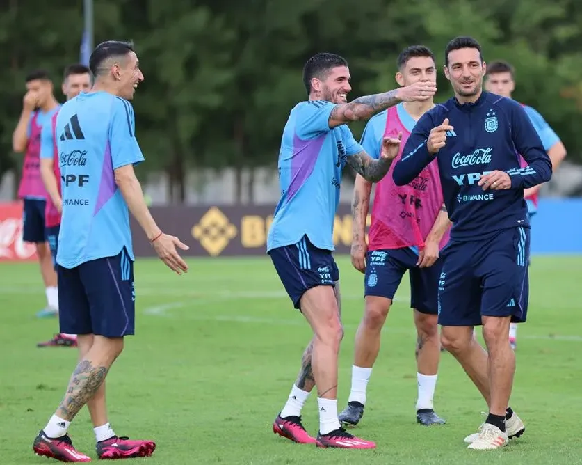 entrenamiento selección argentina de fútbol con Scaloni Selección argentina de fútbol