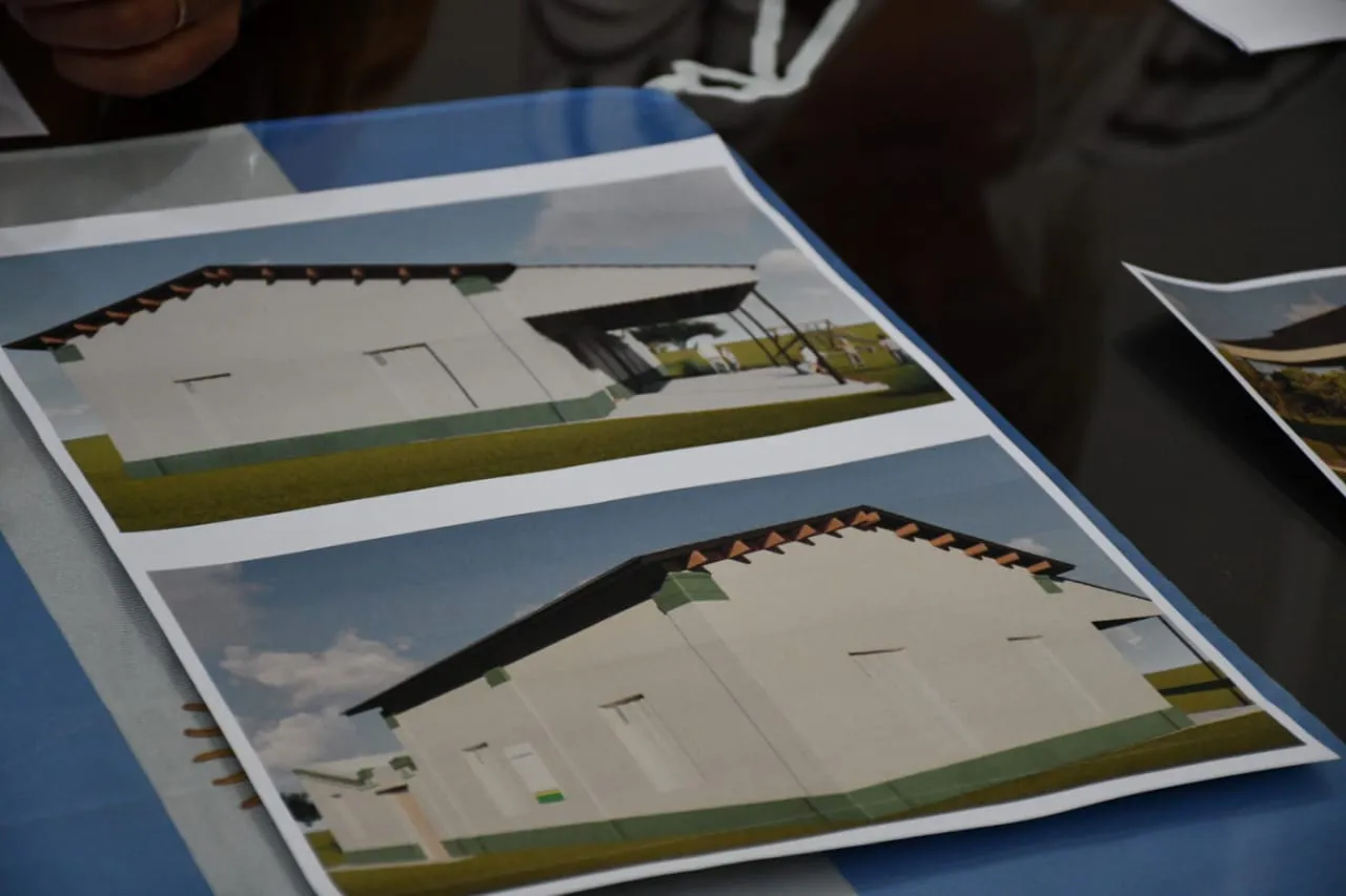 Salomón anunció la creación de un CAI en Del Carril 2