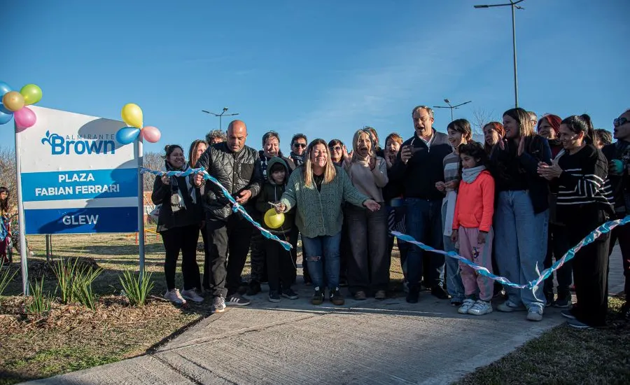 El Municipio presentó un nuevo espacio público totalmente renovado en Glew