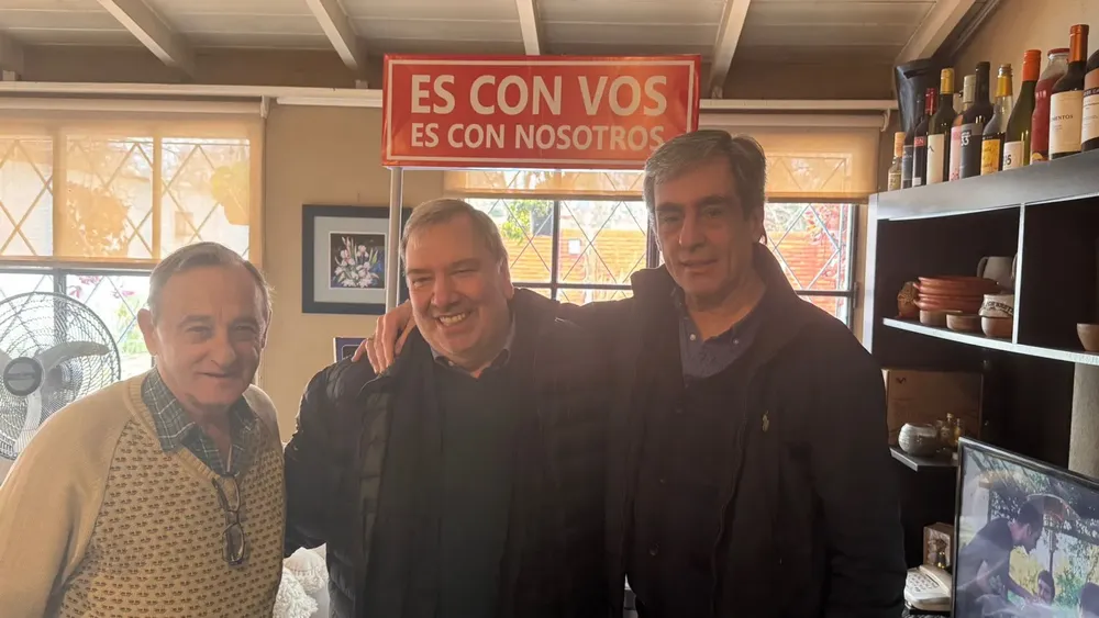 “Es con Vos, Es con Nosotros”