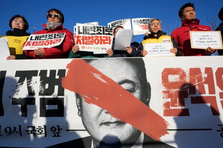 Corea del Sur: juicio político contra el presidente Yoon tras la ley marcial