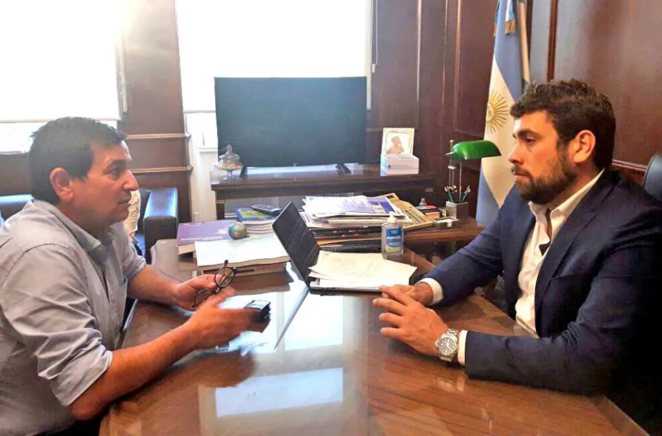 Pacheco firmó acuerdo con Lucas Delfino