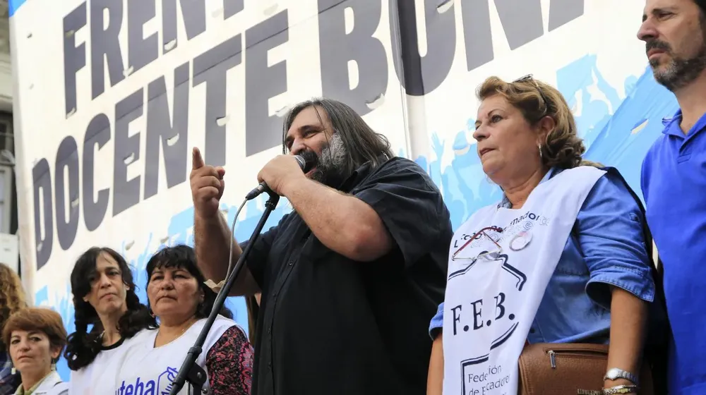 Los docentes criticaron la falta del llamado paritario en medio del Paro Nacional