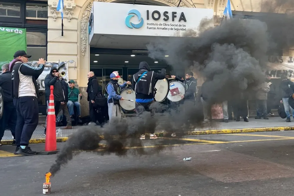 Presentan amparo colectivo por falta de cobertura médica de 60.000 bonaerenses en IOSFA