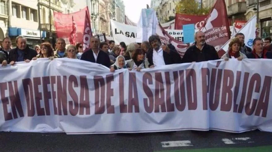 Médicos bonaerenses inician una huelga de 24 horas en reclamo de aumento salarial