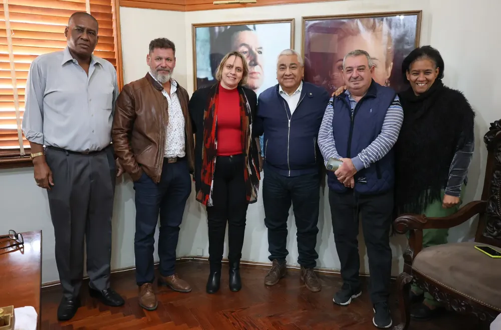El intendente Cecilio Salazar recibió a la “Misión Ciego de Ávila”