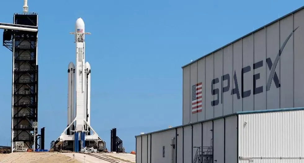 De Pedro y los gobernadores del Norte Grande visitan en Washington dos grandes empresas tecnologicas