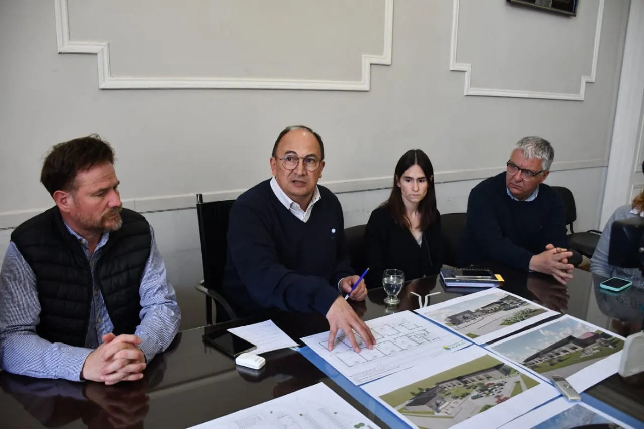 Salomón anunció la ampliación del Centro Universitario Regional Saladillo