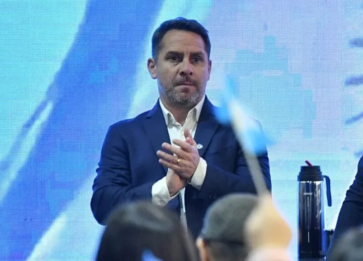 Pablo Descalzo, intendente de Ituzaingó