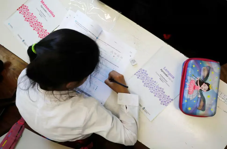 Apuntan contra el abordaje del gobierno en la alfabetización