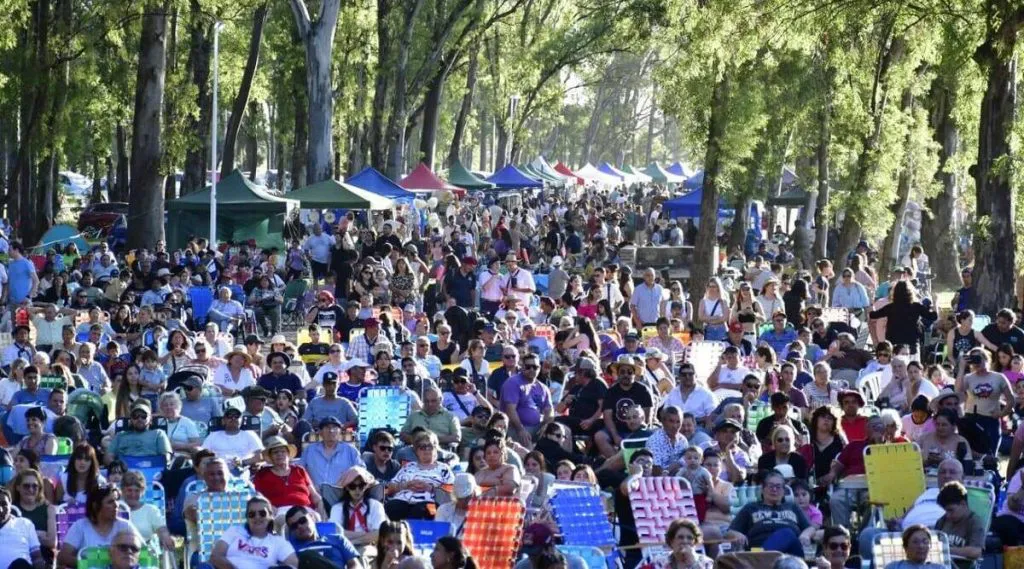 Germania recibió a la región con su espectacular Fiesta de la Vaquillona Asada con Cuero