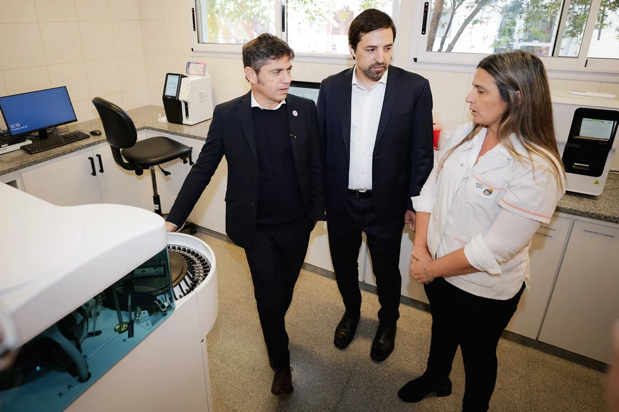 Kicillof y Kreplak recorrieron hospitales bonaerenses
