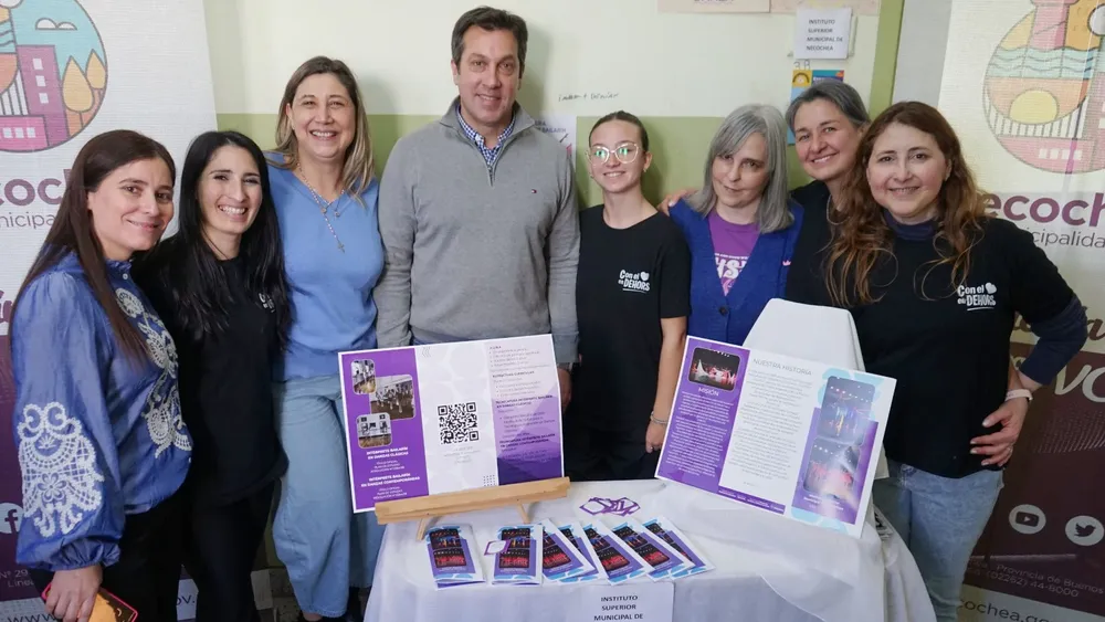 Necochea mostró su oferta educativa y avanza con obras cloacales 3