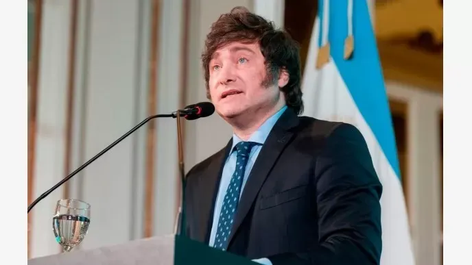 DNU: Milei cambió el horario de su anuncio por cadena nacional