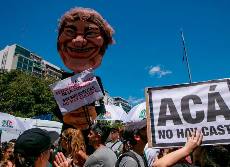 Siguen los paros contra el Gobierno de Milei.