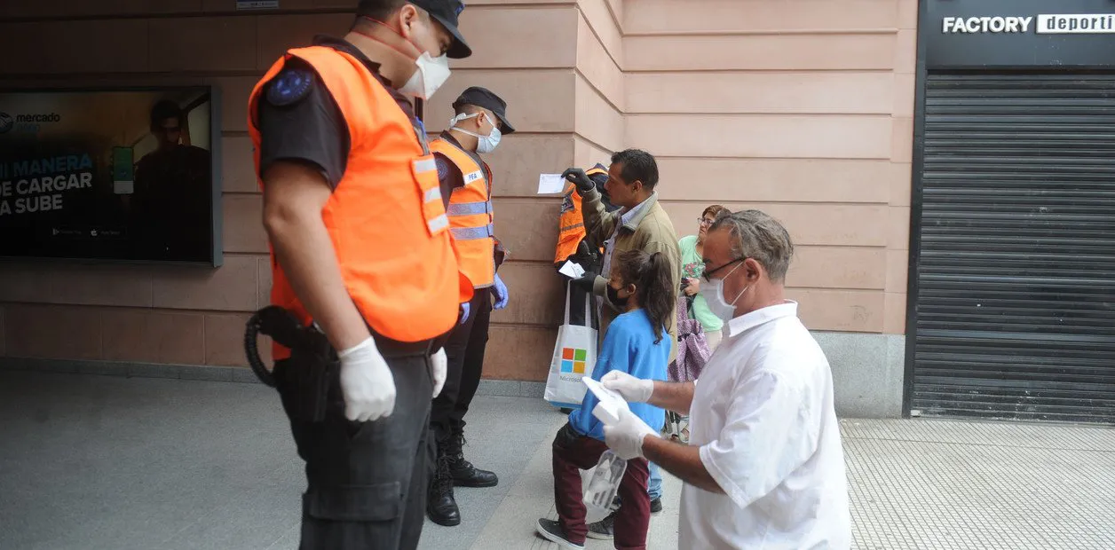Más de 5.240 detenidos o demorados por incumplir el aislamiento en la ciudad de Buenos Aires