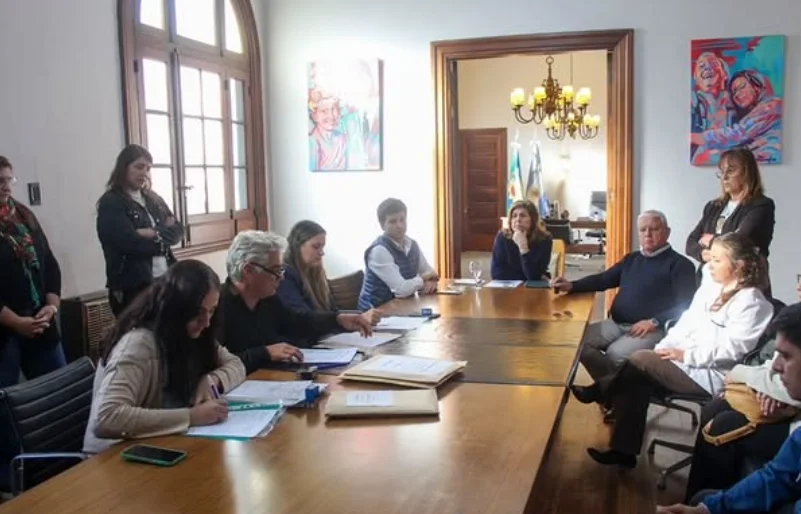 Más escrituras y nuevas obras para la Escuela N°3 de Tres Algarrobos 2