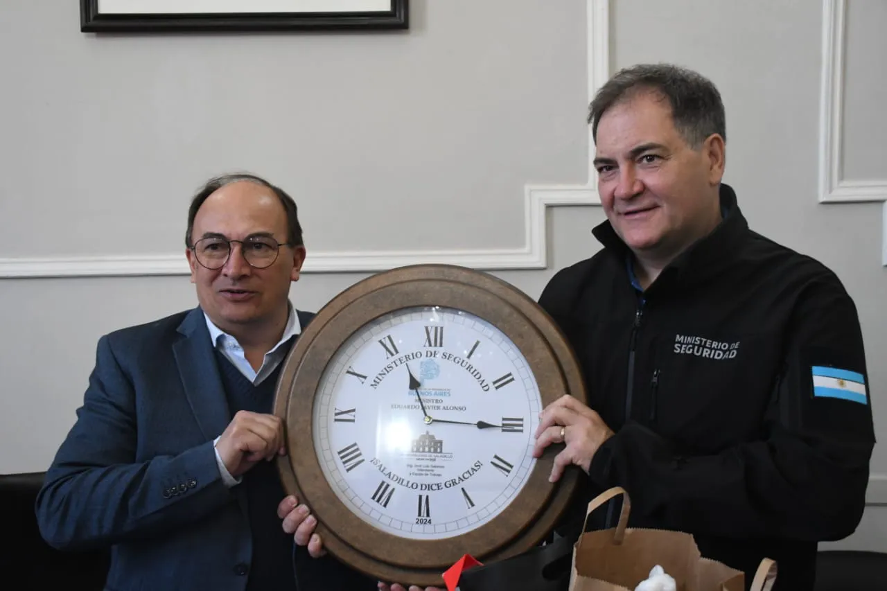 Salomón recibió a Alonso 2