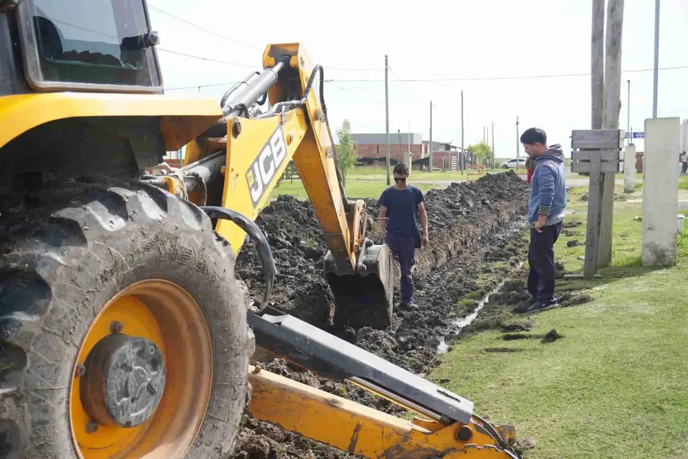 Comenzó la obra de cordón (1)