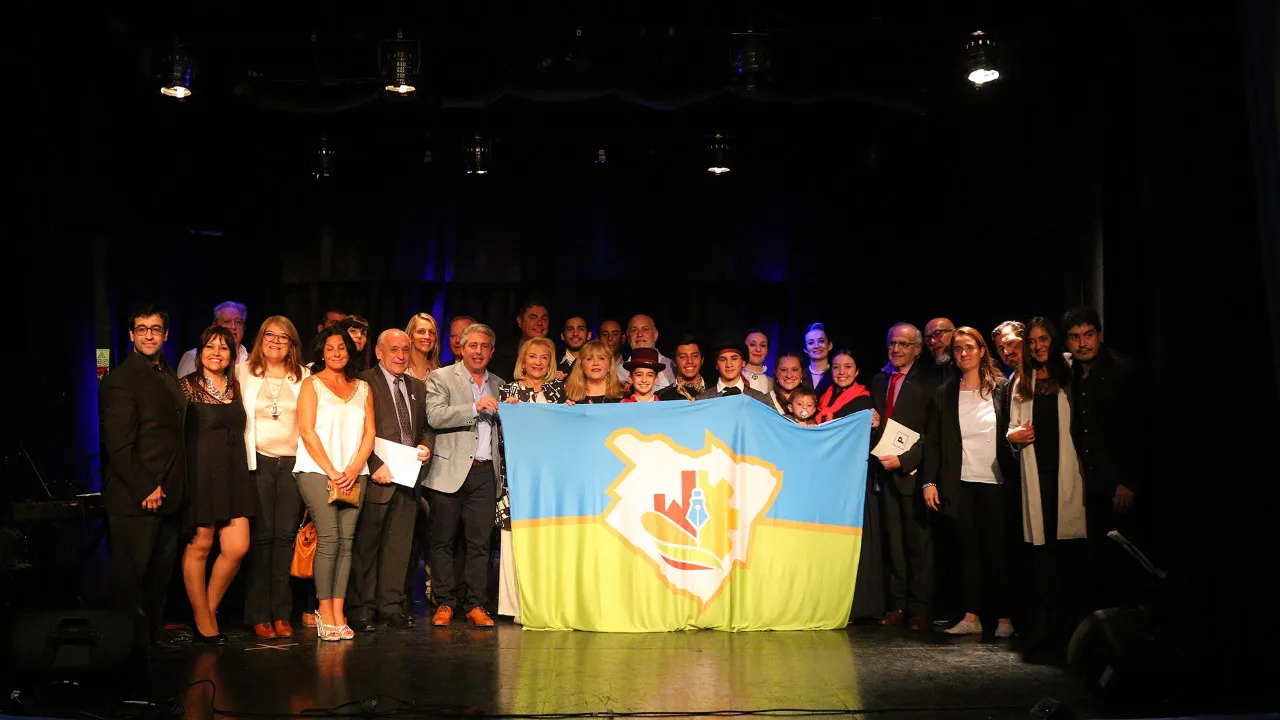 Se presentó el Himno y la Bandera de Pergamino