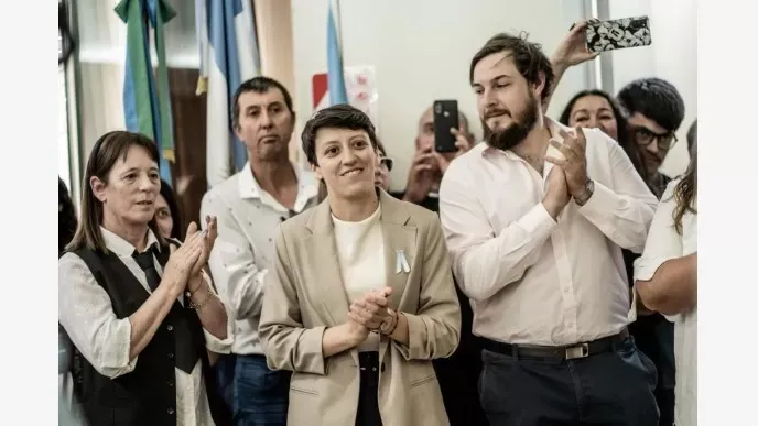 Lucía Gómez asumió en Gonzales Chaves: “Voy a dar todo para que cada vecino viva mejor”