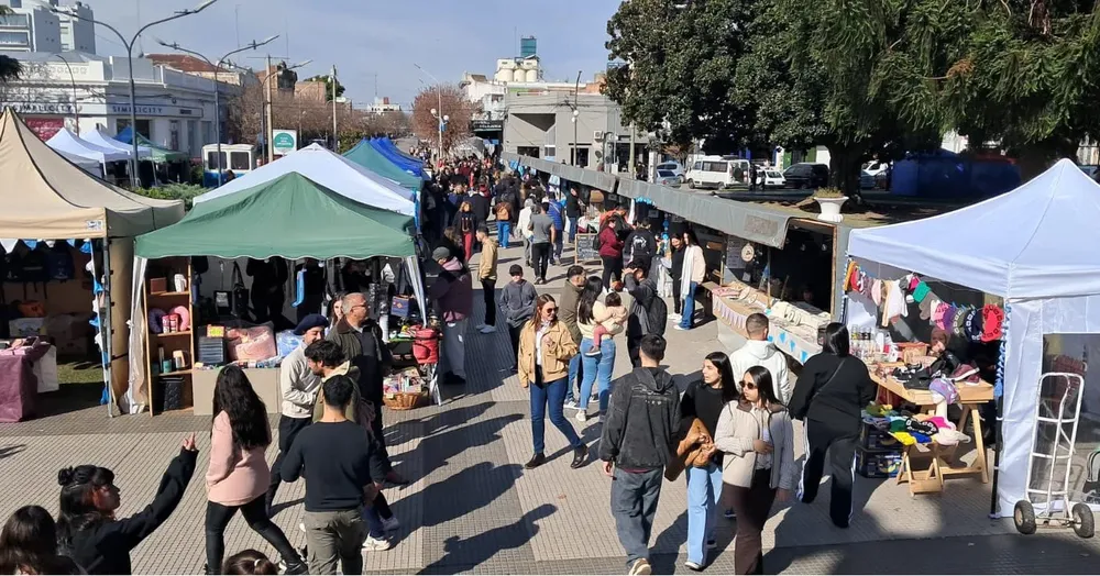 Más de 20.000 personas pasaron por la Feria de Sabores y Producir en la Plaza San Martín