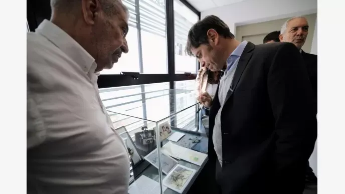 Kicillof inauguró el edificio del Archivo Provincial de la Memoria