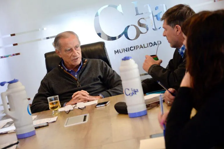 La Costa Mesa de trabajo con autoridades educativas para fortalecer el acompañamiento a las escuelas