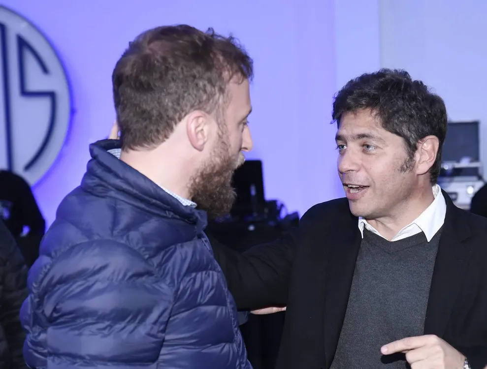 Otermín junto a Kicillof