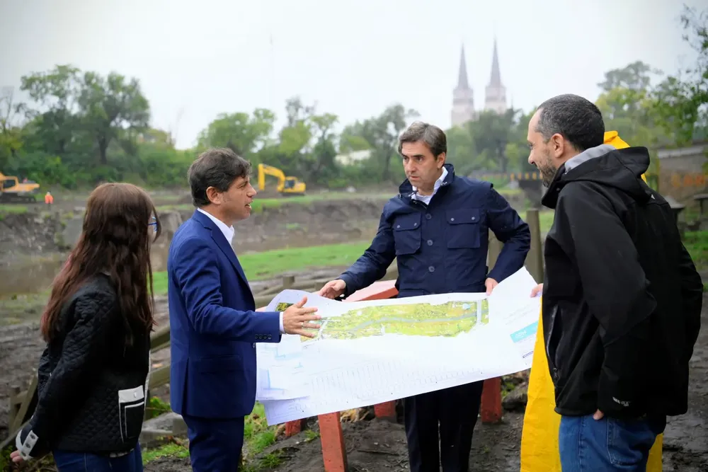 Kicillof y Boto recorrieron las obras del Río Luján2