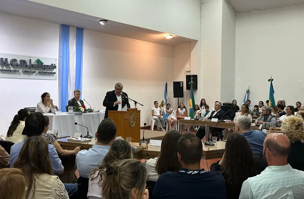 Succurro abrió sesiones y resaltó avances económicos y obras