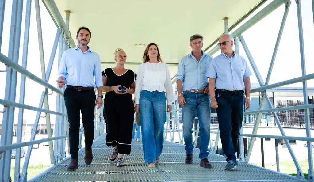 Fassi visitó el Mercado Agroganadero.