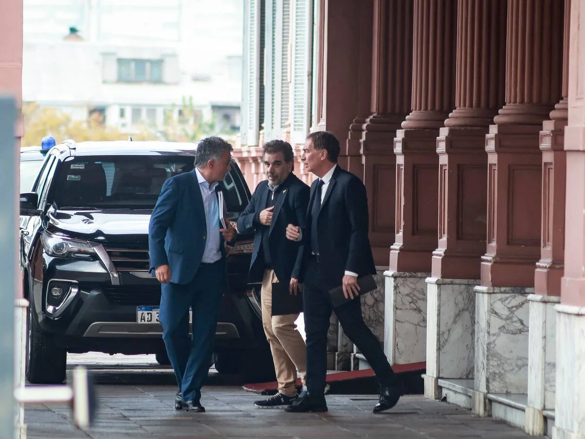 Pareja, Ritondo y Santilli.