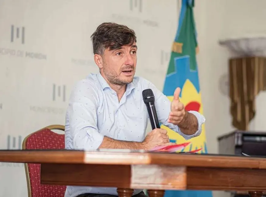 Lucas Ghi, intendente de Morón