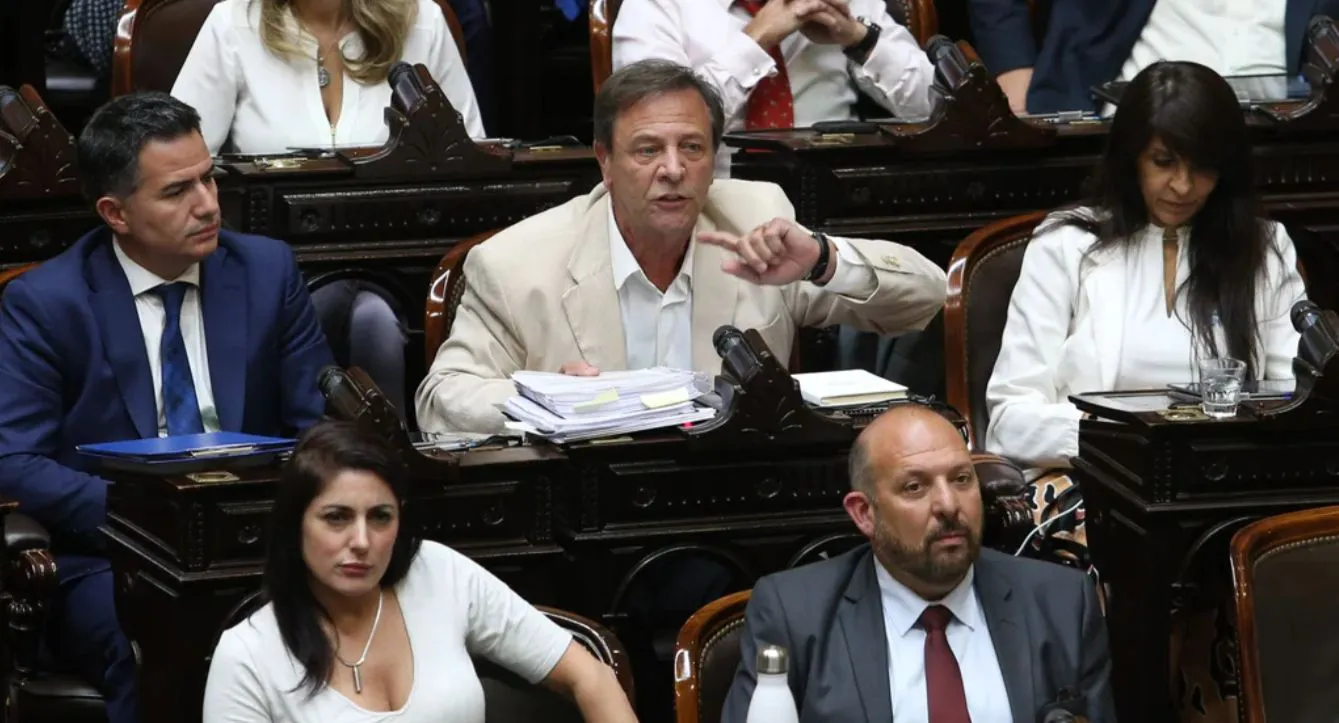 Todo listo en la Cámara baja para votar en particular la iniciativa de ley ómnibus