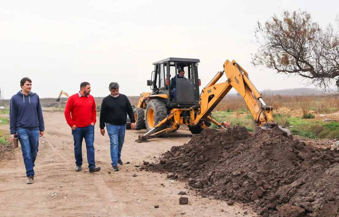 Avanza el plan de obras y mejoramiento de servicios en barrios y acceso a la ciudad.
