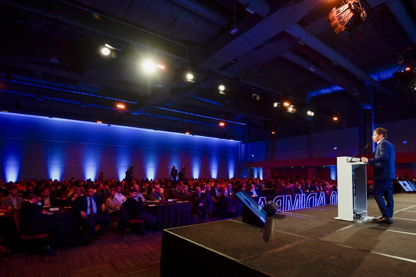 Kicillof: "El ajuste está destruyendo la producción nacional"